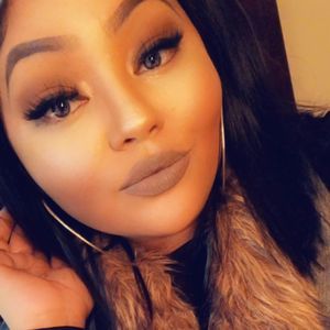 Meet your Posher, Jolene